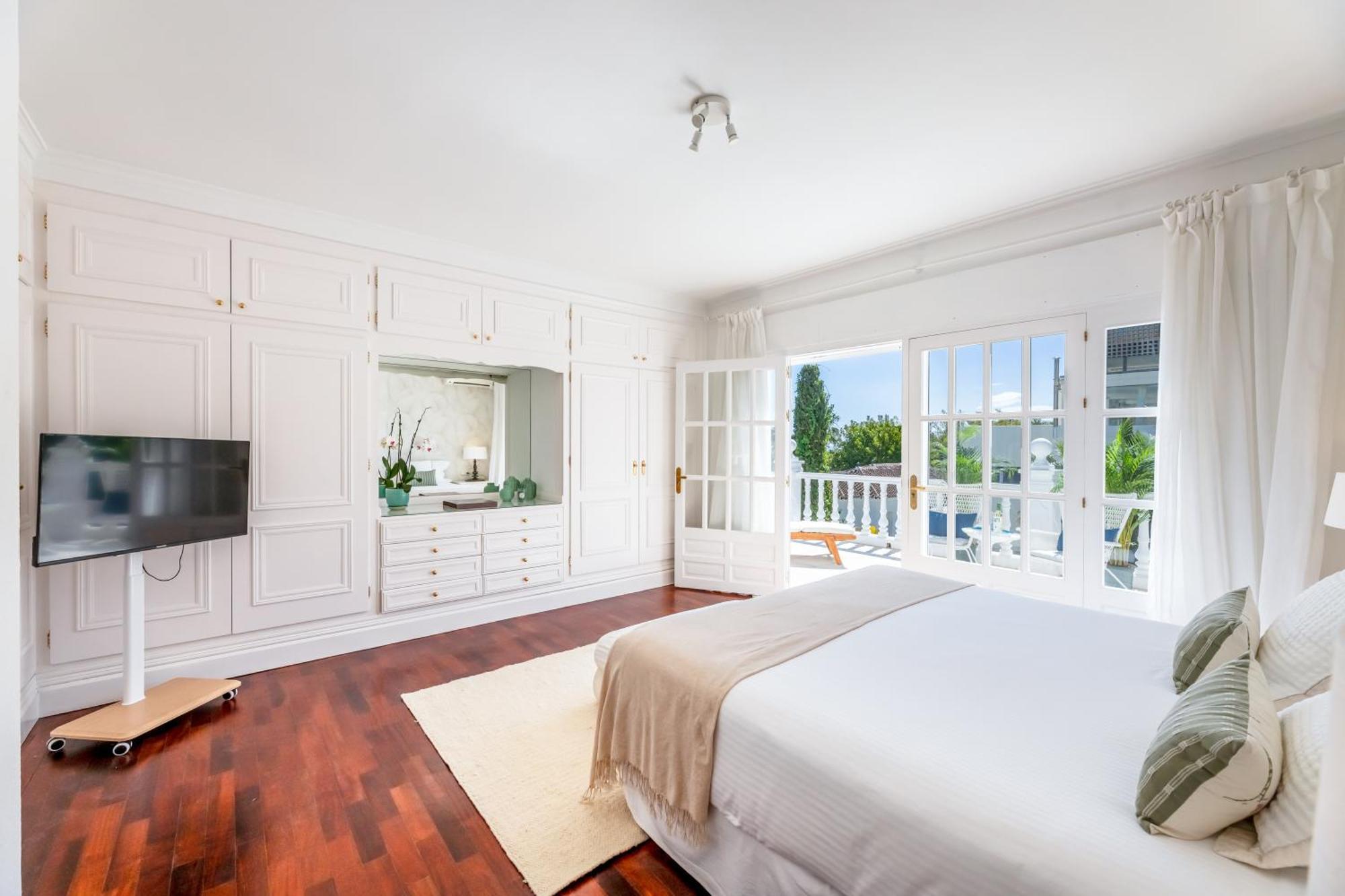 マルベーリャ Aurora Boutique House - Only Adults Bed & Breakfast エクステリア 写真