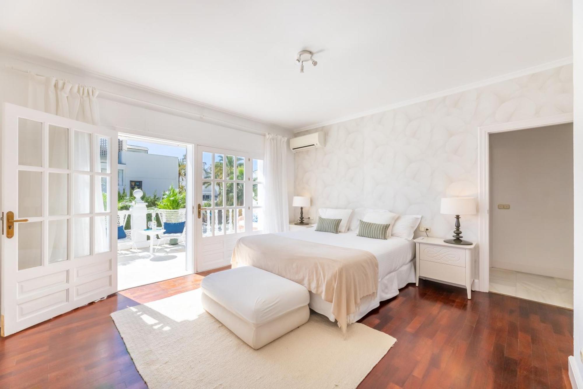 マルベーリャ Aurora Boutique House - Only Adults Bed & Breakfast エクステリア 写真